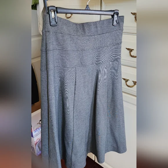 Gray Midi Skirt - Picture 2 of 6